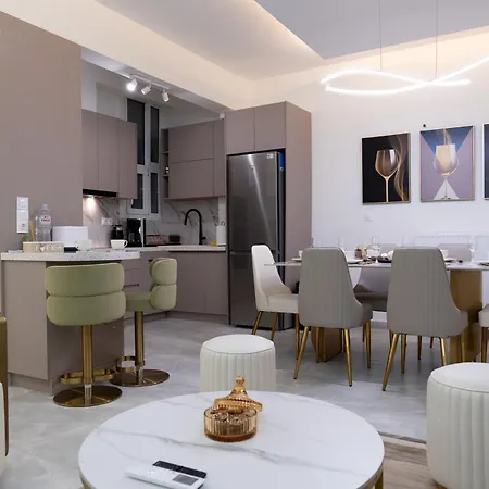 Apartment Beyond Hospitality-modern 3 Bedroom *
