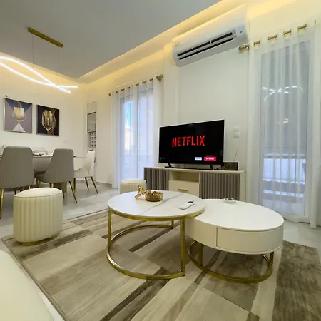Beyond Hospitality-modern 3 Bedroom Apartment Athens