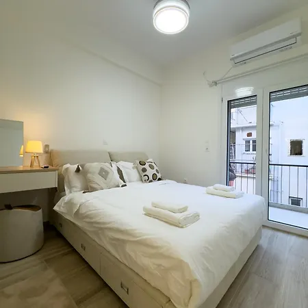 Beyond Hospitality-modern 3 Bedroom Atene